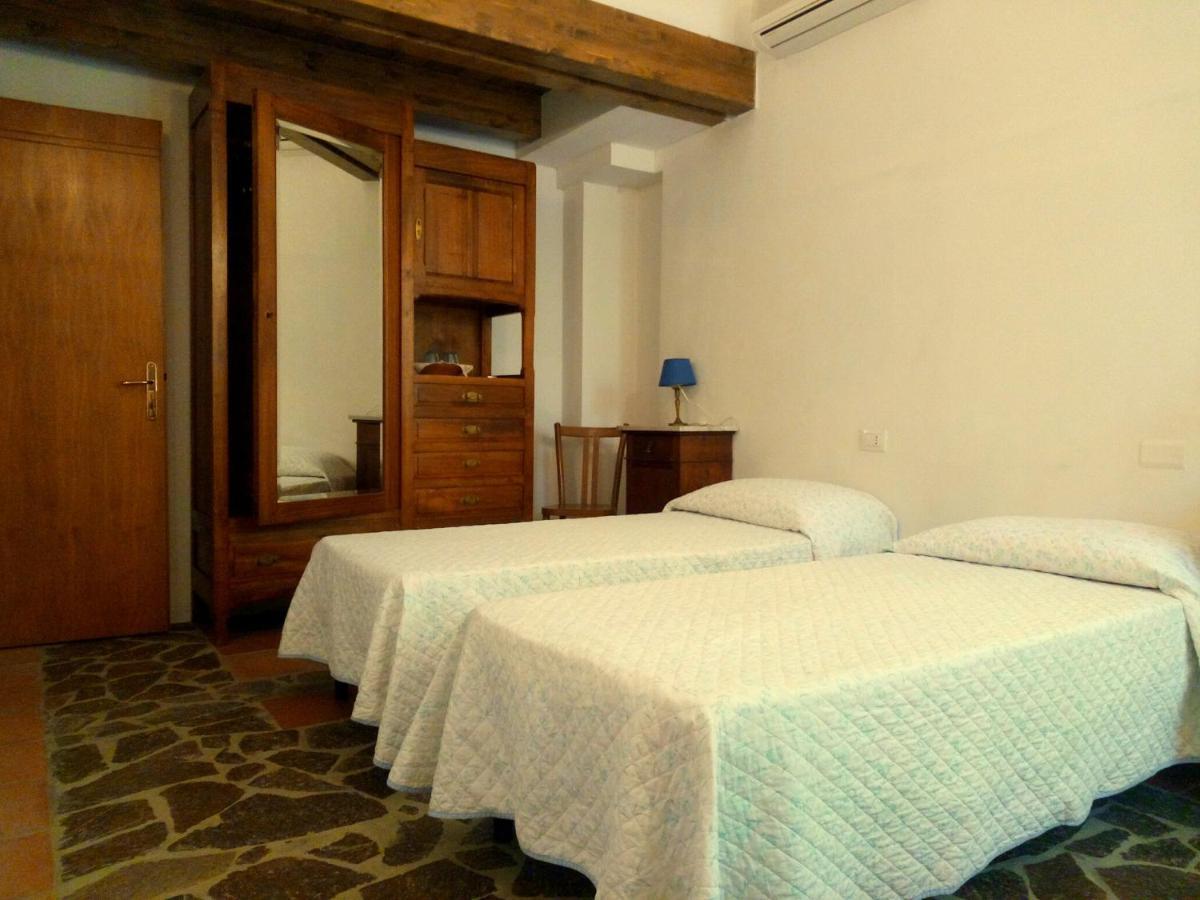 Lierus B&B Gonnosfanadiga Exterior photo